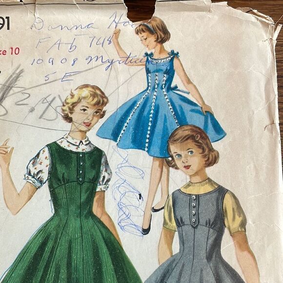 Vtg 1955 Simplicity girl’s dress, jumper & blouse sewing pattern - Picture 2 of 4